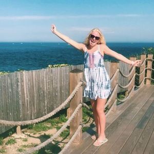 Meet your Posher, Brooke